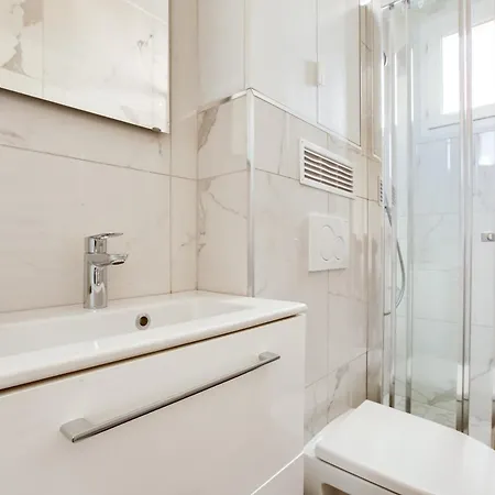 Volontaire Apartamento París